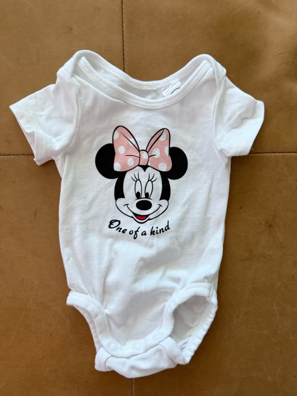 💙$5 FLASH SALE💙 H&M Disney One of a Kind Minnie Mouse Onesie
